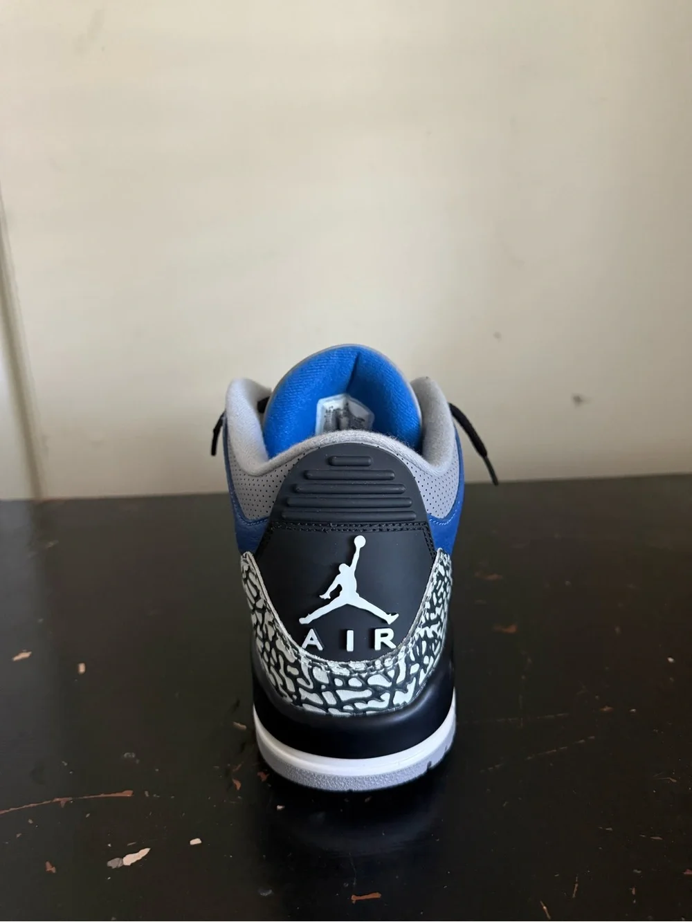 Air Jordan 3 Retro 